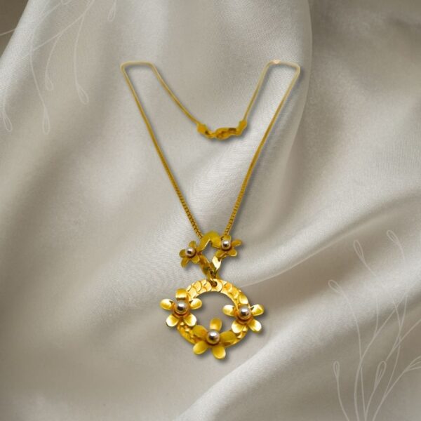 Ladies Chain - 10